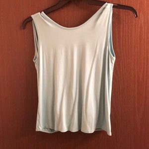 Never worn low back Lulus top